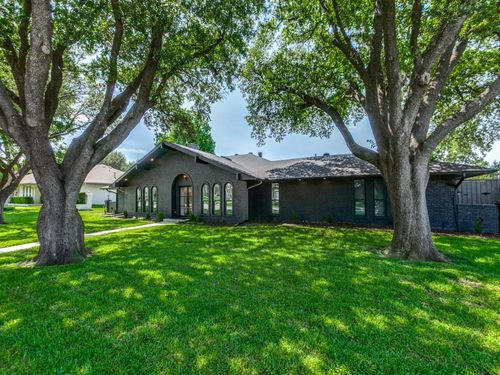 6826 Town Bluff Dr, Dallas, TX, 75248-5520 | Card Image