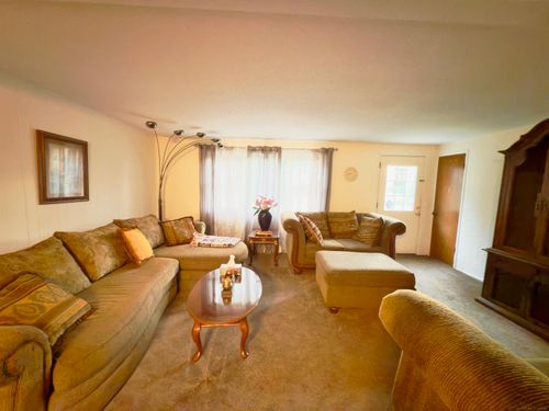 50 Hart St, Sandusky, MI, 48471-1015 | Card Image