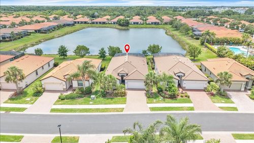 9829 Hilltop Dr, VENICE, FL, 34292-2709 | Card Image