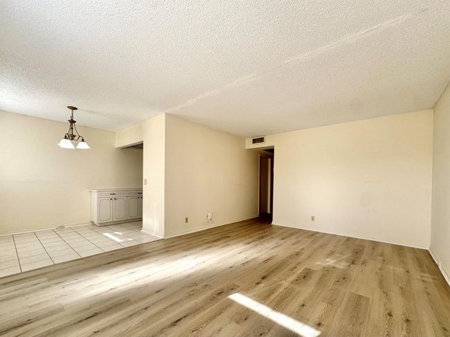 82 Dorset B, Condo with 2 bedrooms, 2 bathrooms and null parking in Boca Raton FL | Image 6