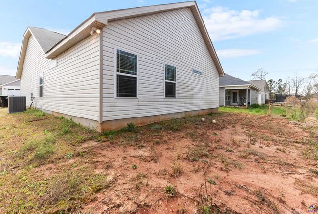 109 Red Tail Cir, House other with 3 bedrooms, 2 bathrooms and null parking in Byron GA | Image 46