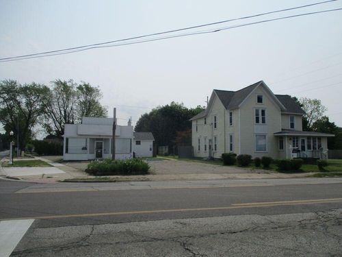 411-409411 N Nottawa St, Sturgis, MI, 49091-1437 | Card Image