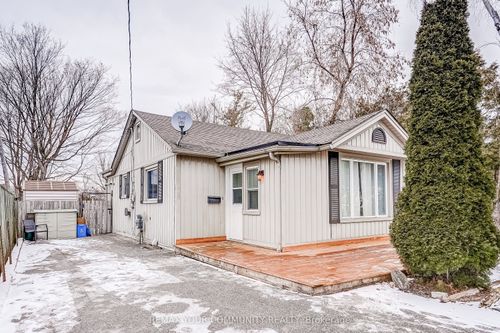 244 Cedarholme Ave, Keswick, ON, L4P2W4 | Card Image