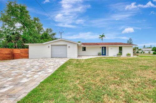 2920 Gulf Gate Dr, SARASOTA, FL, 34231-5739 | Card Image