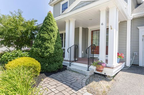 6-6 Webster Way, Scarborough, ME, 04074-7664 | Card Image