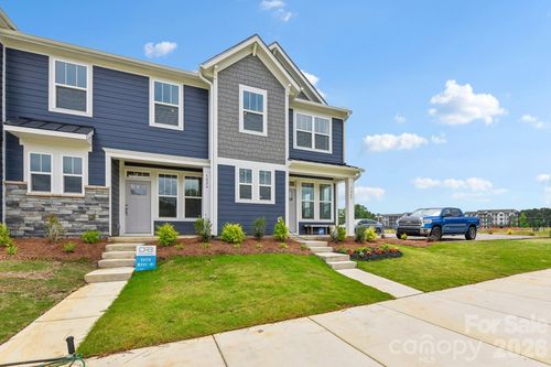 5024 Asher James Ln, Charlotte, NC, 28262 | Card Image