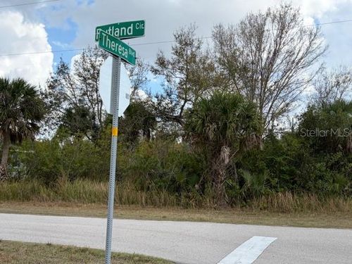 490 Theresa Blvd, Port Charlotte, FL, 33954-2037 | Card Image