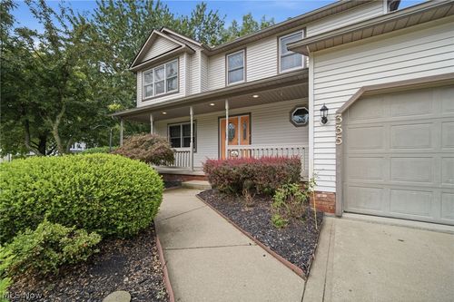 335 Radley Dr, Painesville, OH, 44077-5452 | Card Image