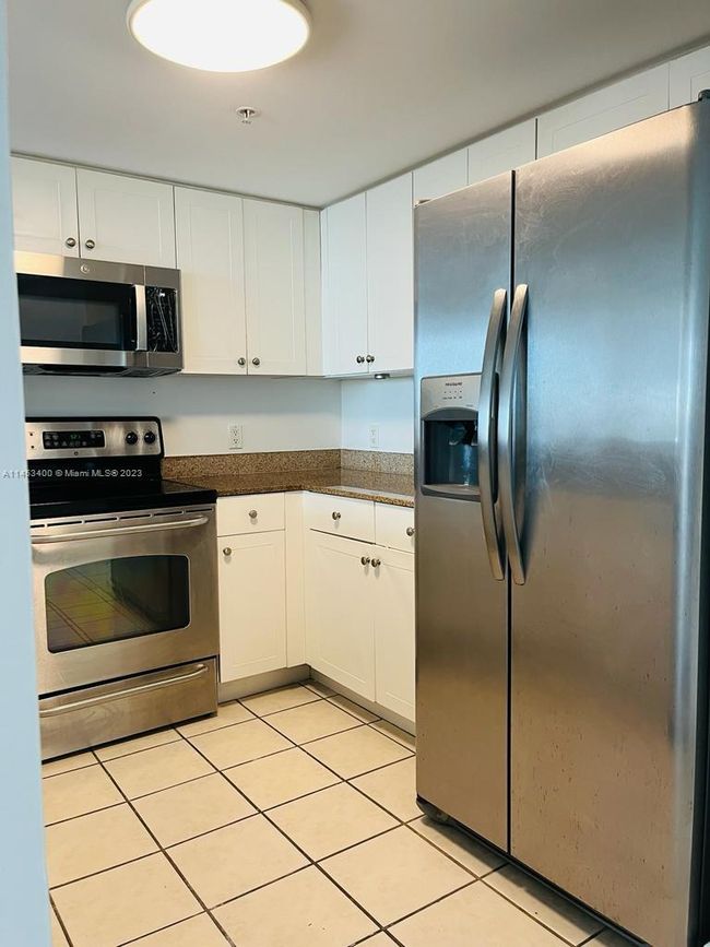 APT-802 - 60 Nw 37 Th Ave, Condo with 2 bedrooms, 2 bathrooms and null parking in Miami FL | Image 10