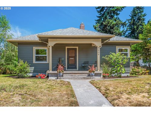 5609 N Depauw St, Portland, OR, 97203-4215 | Card Image