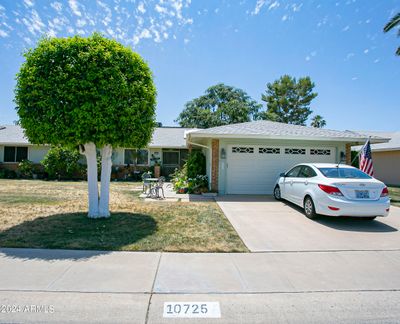 10725 W Mission Lane, Home with 3 bedrooms, 2 bathrooms and null parking in Sun City AZ | Image 1