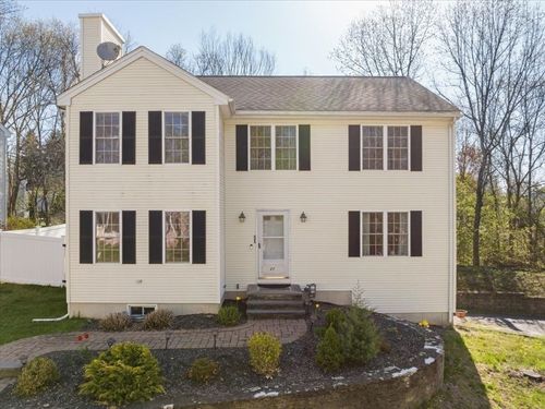 21 Carl Ghilani Cir, Ashland, MA, 01721-1676 | Card Image