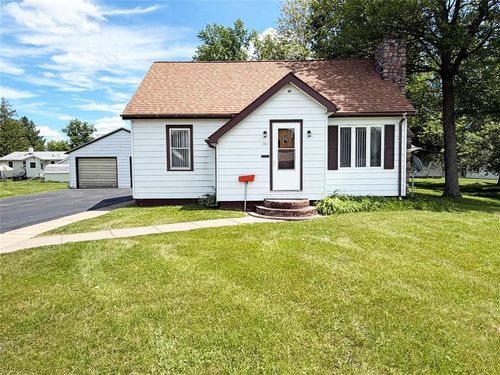 505 E 10th St S, Ladysmith, WI, 54848-2039 | Card Image