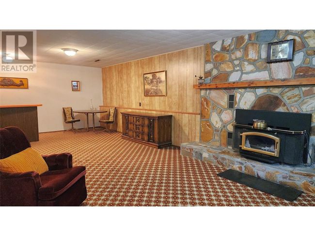 3900 Woodland Dr, House other with 3 bedrooms, 3 bathrooms and 3 parking in Trail BC | Image 23