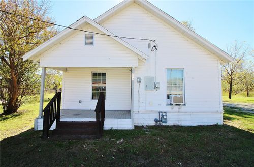 709 Rose Hill Rd, Terrell, TX, 75160-4627 | Card Image