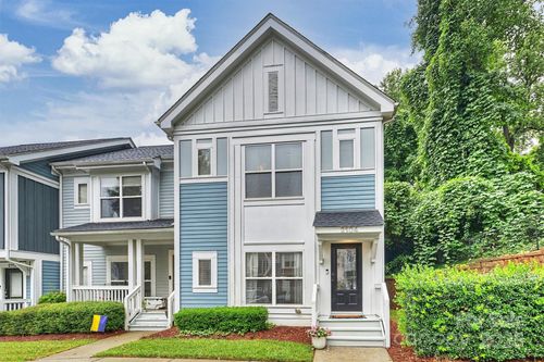2104 Vision Dr, Charlotte, NC, 28203-4482 | Card Image