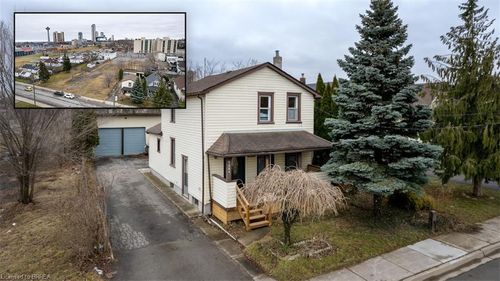 5684 Spring St, Niagara Falls, ON, L2G1P8 | Card Image