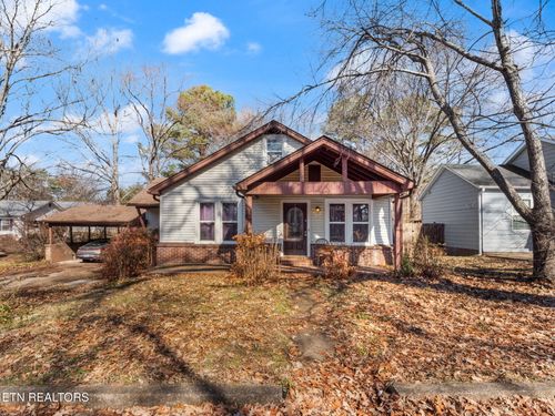 218 Marshall St, Martin, TN, 38237-3106 | Card Image