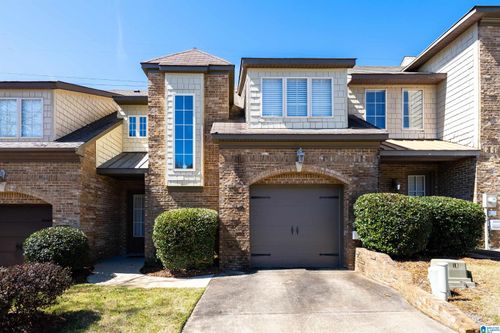 683 Flag Cir, HOOVER, AL, 35226-4920 | Card Image