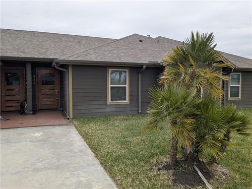 unit-b25-5375 County Road 73a, Robstown, TX, 78380-1016 | Card Image