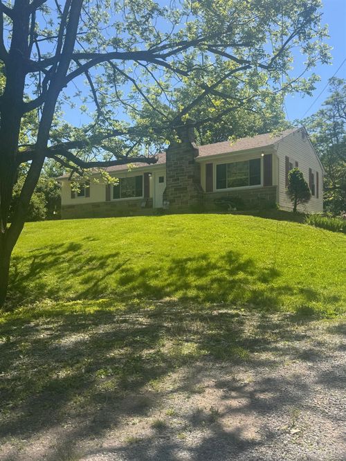 859 Loveland Miamiville Rd, Loveland, OH, 45140-6935 | Card Image