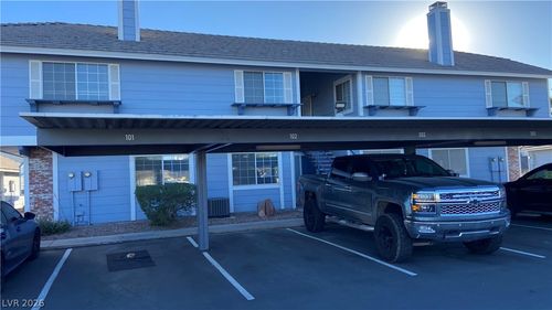 unit-202-5801 Medallion Dr, Las Vegas, NV, 89122-0219 | Card Image