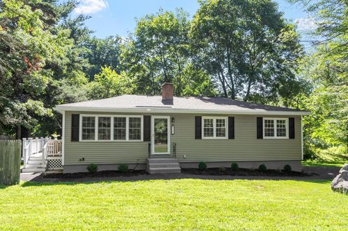 117 Lawrence Rd, Salem, NH, 03079-3242 | Card Image