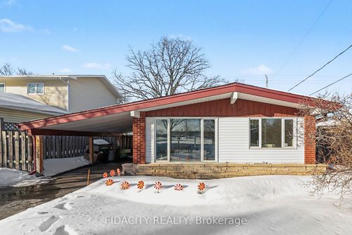 1933 Connecticut Ave, Ottawa, ON, K1H6Y3 | Card Image