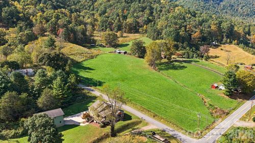 000 Beaverdam Rd, Canton, NC, 28716 | Card Image