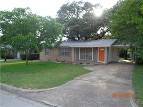 7804 Rutgers Ave, Austin, TX, 78757-1330 | Card Image