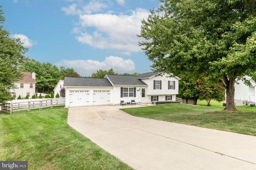 3874 Yellowstone Ct, HAMPSTEAD, MD, 21074-1661 | Card Image