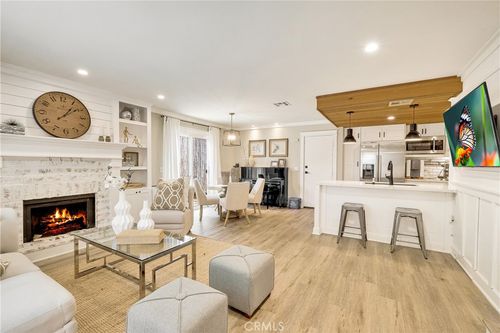 e-6431 Rugby Ave, Huntington Park, CA, 90255 | Card Image