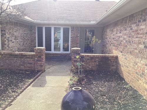 2841 Southridge Dr, Grapevine, TX, 76051-6010 | Card Image