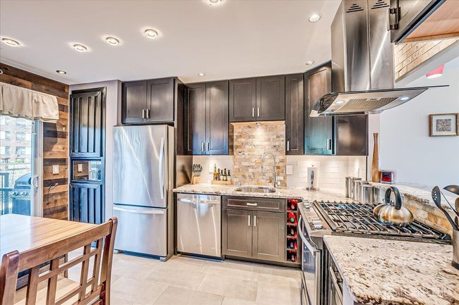 55 Renaissance Ln, Townhouse with 2 bedrooms, 2 bathrooms and null parking in New Brunswick NJ | Image 9