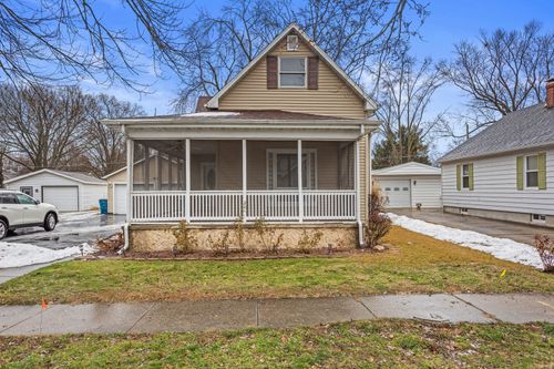 431 S Independence St, Monticello, IL, 61856-1915 | Card Image