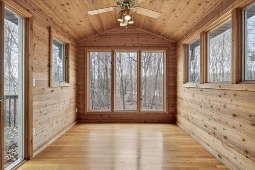 18246 Fillmore St Ne, East Bethel, MN, 55011-9454 | Card Image