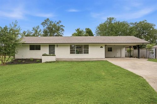 4114 Pleasant Dr, Lake Charles, LA, 70605-4460 | Card Image