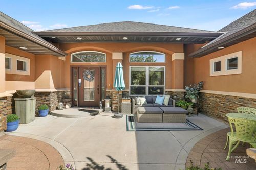 675 Canyon Park Ave, Twin Falls, ID, 83301-3083 | Card Image