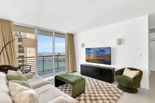 apt-3408-335 S Biscayne Blvd, Miami, FL, 33131-2353 | Card Image