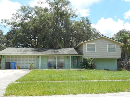 1203 Lake Valrico Ln, Valrico, FL, 33594-5831 | Card Image