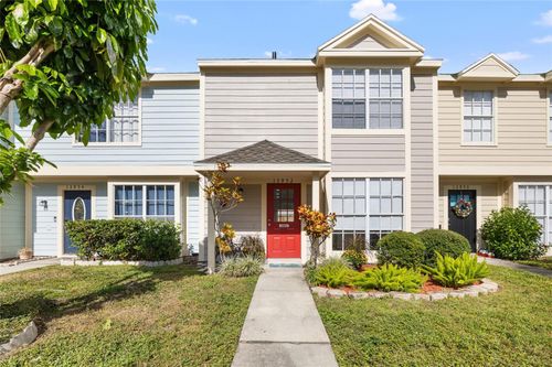 13952 Fletchers Mill Dr, TAMPA, FL, 33613-4147 | Card Image