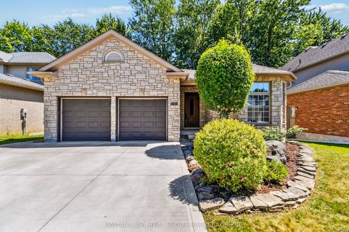 1791 Milestone Rd, London, ON, N5X2G1 | Card Image