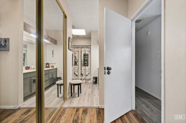 APT-5 - 3301 Columbus St, Condo with 3 bedrooms, 2 bathrooms and null parking in Bakersfield CA | Image 17