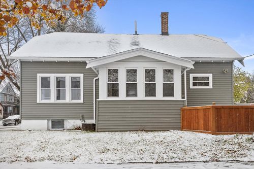 3530 W Park Hill Avenue, Milwaukee, WI, 53208 | Card Image