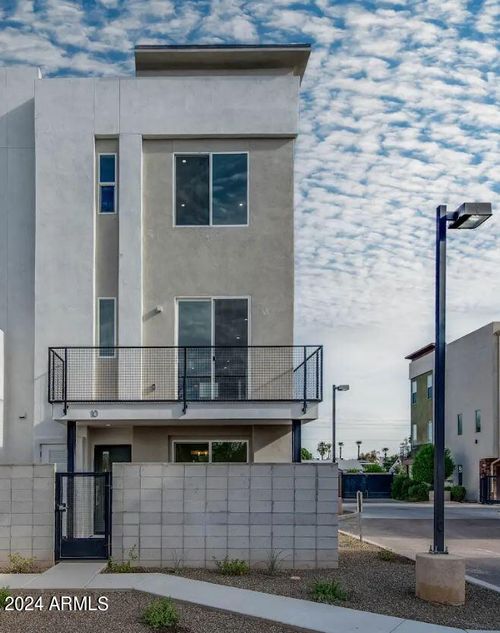 10-825 N 9th Ave, Phoenix, AZ, 85007-2369 | Card Image