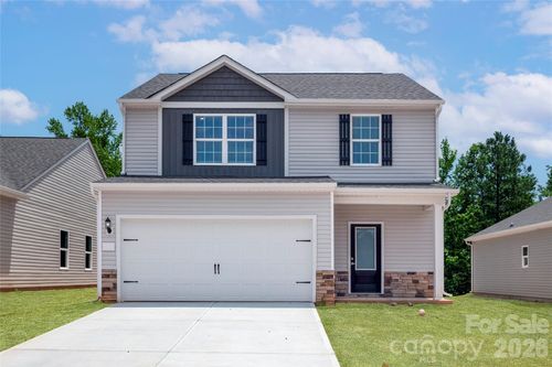 3411 Robindale Dr, Winston Salem, NC, 27107-1762 | Card Image