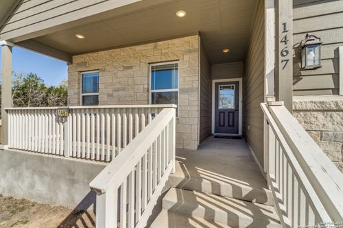 1467 Cedar Grove Trl, Spring Branch, TX, 78070-5306 | Card Image