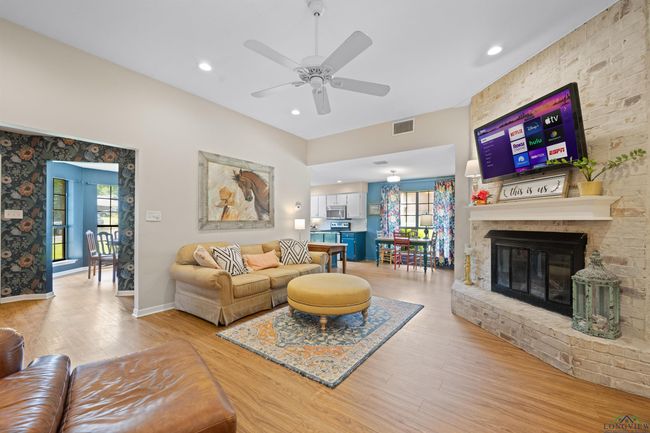 1105 Sequoia Cir, House other with 4 bedrooms, 2 bathrooms and null parking in Kilgore TX | Image 5
