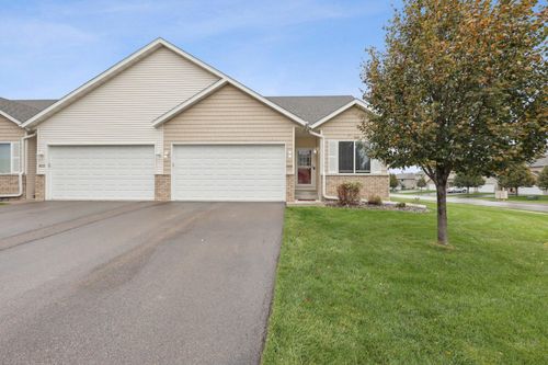 4225 Blakewood Dr, Shakopee, MN, 55379-5822 | Card Image
