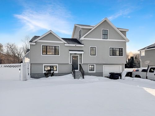 25 Lavalley Ln, Newburyport, MA, 01950-4022 | Card Image